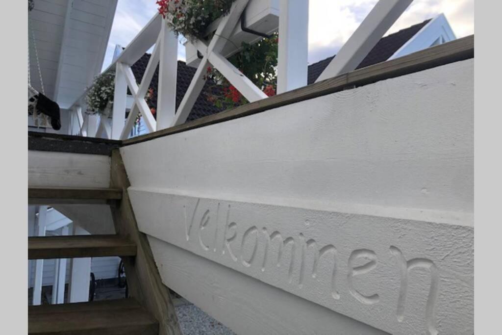 Koselig Garasjeloft! Apartman Langevag Kültér fotó